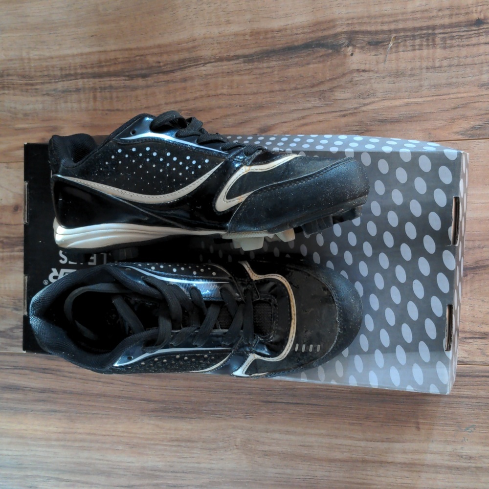 Kids Baseball/Softball cleats